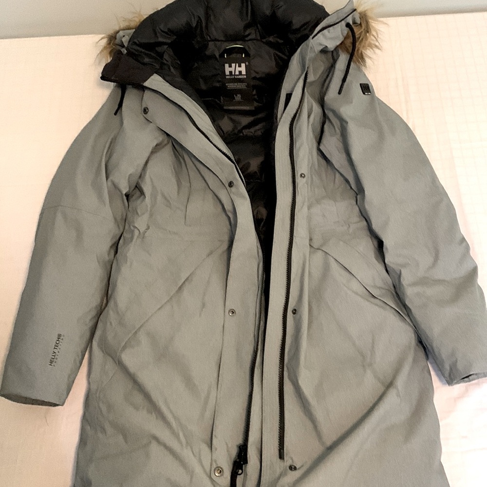 COPY - Women’s Helly Hansen Stadium Coat size large